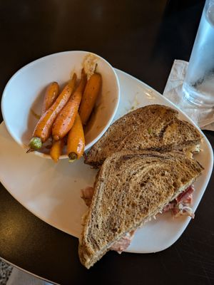 Gella's Diner and LB Brewing by null