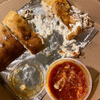 Fratelli Pizza - Liberty Hill - Calzone - forget the mozzarella? All ricotta, so sloppy! - Pizza Near Me - Liberty Hill, Texas Fratelli Pizza - Liberty Hill - Calzone - forget the mozzarella? All ricotta, so sloppy! - Pizza Near Me - Liberty Hill, Texas