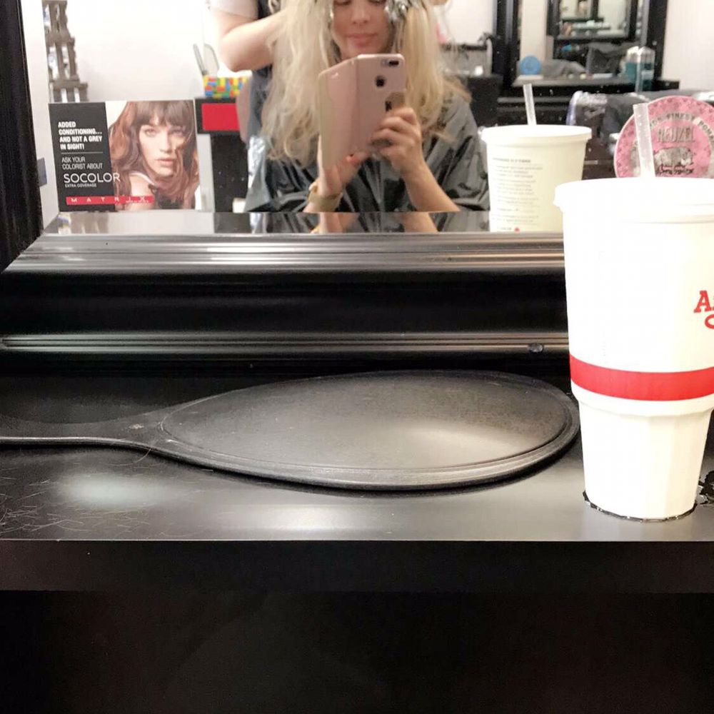 Signature Salon - Highlights on top! - Hair Salons Near Me - Gallatin, Tennessee Signature Salon - Highlights on top! - Hair Salons Near Me - Gallatin, Tennessee