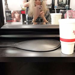 Signature Salon - Highlights on top!