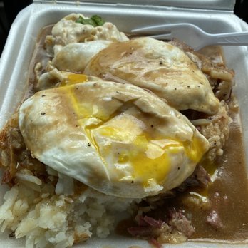 Button Up Cafe - Corned beef locomoco - Breakfast & Brunch Near Me - Pearl City, Hawaii Button Up Cafe - Corned beef locomoco - Breakfast & Brunch Near Me - Pearl City, Hawaii