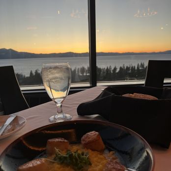 SAGE ROOM AT HARVEYS LAKE TAHOE - Updated January 2025 - 875 Photos ...