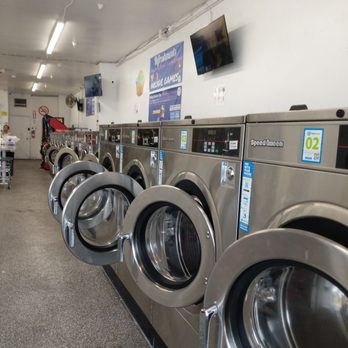 Lollie's Laundry - Laundromat Near Me - West Sacramento, California Lollie's Laundry - Laundromat Near Me - West Sacramento, California