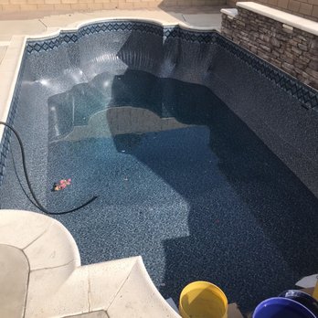 Vinyl Pool Pros - Pool filling up - Pool & Hot Tub Service Near Me - Rancho Cucamonga, California