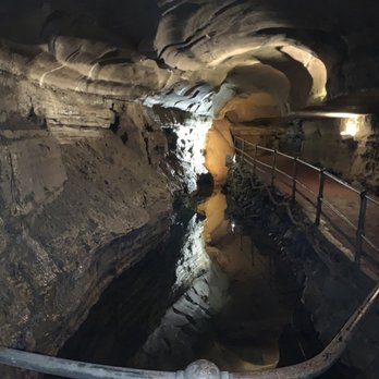 Howe Caverns - Tours Near Me - Howes Cave, New York
