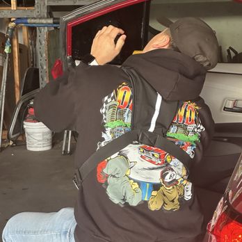 Auto Glass Five Stars - Auto Glass Services Near Me - Hayward , California Auto Glass Five Stars - Auto Glass Services Near Me - Hayward , California