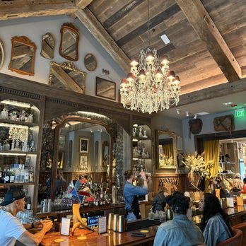 Beau's Bar - Full Bar - Cocktail Bars Near Me - Nashville, Tennessee Beau's Bar - Full Bar - Cocktail Bars Near Me - Nashville, Tennessee