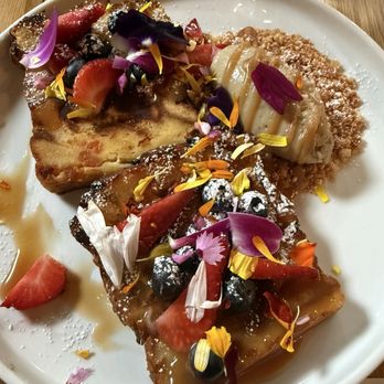 Proud Mary Coffee - Bread pudding French toast - Coffee & Tea Near Me - Portland, Oregon