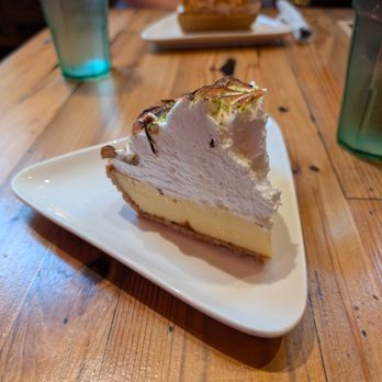 Moondog Cafe & Bakery - Cafes Near Me - Key West, Florida