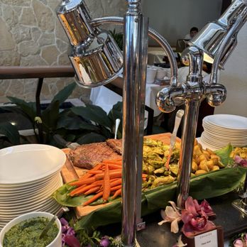 Orchids - Flank steak - Breakfast & Brunch Near Me - Honolulu, Hawaii