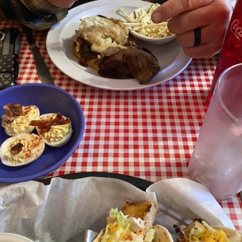 Snoring Bear Diner - Deviled eggs, open faced pot roast with coleslaw - American Near Me - Walland, Tennessee Snoring Bear Diner - Deviled eggs, open faced pot roast with coleslaw - American Near Me - Walland, Tennessee