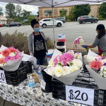 Pomegranate Bistro - Bunches for $20 and $10 - Breakfast & Brunch Near Me - Redmond, Washington Pomegranate Bistro - Bunches for $20 and $10 - Breakfast & Brunch Near Me - Redmond, Washington