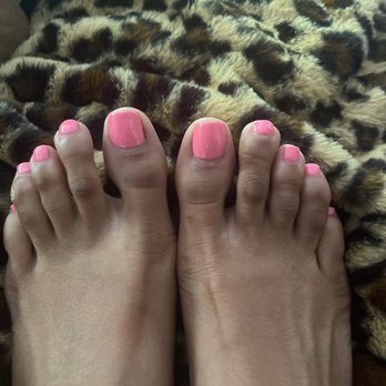 Morningside Nail Bar - Citrus Gel Pedicure by Tim. - Nail Salons Near Me - Atlanta, Georgia Morningside Nail Bar - Citrus Gel Pedicure by Tim. - Nail Salons Near Me - Atlanta, Georgia