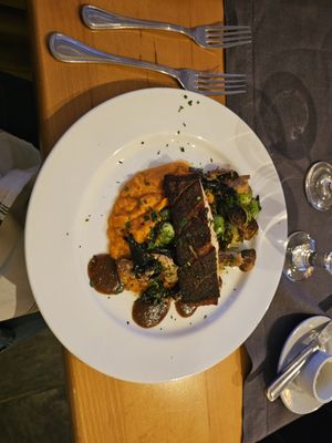 Restaurant 301 by null