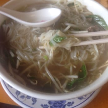 Minh Hai Restaurant - Vietnamese Near Me - Cranston, Rhode Island
