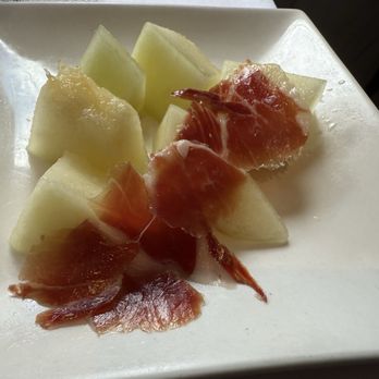 Las Cubas - Ham / Jamon with melons - Tapas Bars Near Me - Madrid, M