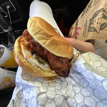 Love's Travel Stop - Spicy chicken sandwhich - Convenience Stores Near Me - Mims, Florida