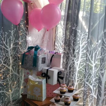 Panama Hotel - Brought us more tables to set up our presents and cupcakes! So sweet! - Bed & Breakfast Near Me - San Rafael, California