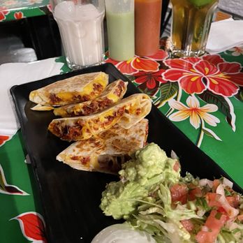 El Cabron - Chorizo quesadilla, horchata, mojito - Mexican Near Me - New York, New York