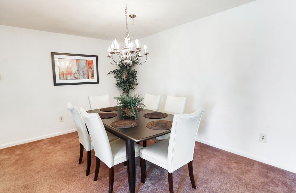 BRIARCLIFF APARTMENTS 14 Photos & 14 Reviews 599 Cranbrook Rd