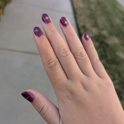 Fashion Nail Studio - Gel manicure+sticker($1 per finger)