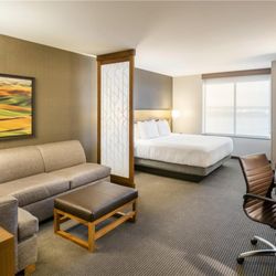 Hyatt House East Moline / Quad Cities