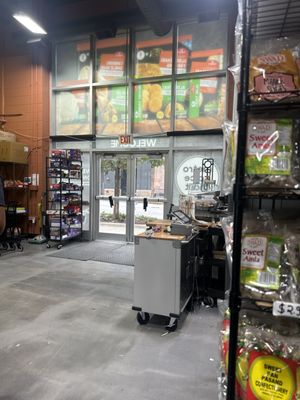 Metro Spice Mart by null