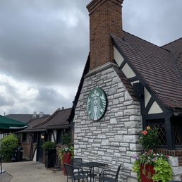 Outside of Starbucks at The Cheshire Inn. Outside of Starbucks at The Cheshire Inn.