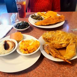 Ten Ten House of Jazz Rhythm & Blues - Get the turkey leg!