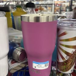 Goodwill - This can't be real guys don't ever come here.... Good luck if you do....