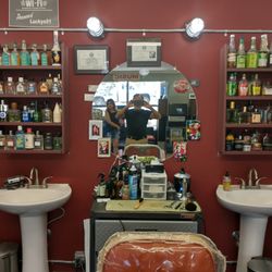 Lucky's Barber & Beauty Shop - Great hair starts here.