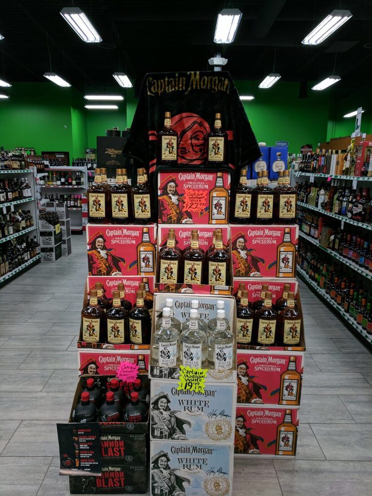 SAVANNAH’S WORLD OF BEVERAGES Updated October 2024 10 Photos 1900