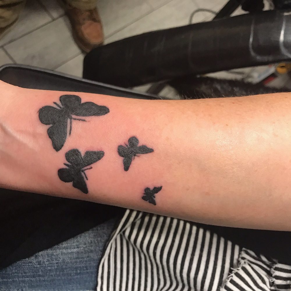 Carmel Tattoo - Butterfly's in memory of my beautiful mother, R.I.P. - Tattoo Near Me - Carmel, Indiana Carmel Tattoo - Butterfly's in memory of my beautiful mother, R.I.P. - Tattoo Near Me - Carmel, Indiana
