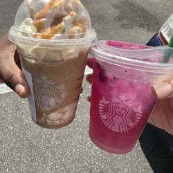 Starbucks - Caramel crumble and mango dragionfruit refresher