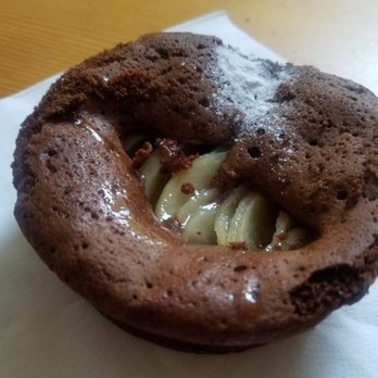 Le Moulin à Pains - Bonne Maman Poire Chocolat - Bakeries Near Me - Paris, 75