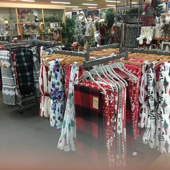 Burlington - Need a blanket for Christmas? Burlington has you covered!!! - Department Stores Near Me - Dayton, Ohio Burlington - Need a blanket for Christmas? Burlington has you covered!!! - Department Stores Near Me - Dayton, Ohio