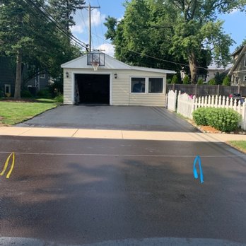 DuPage Seal Coating - My driveway freshly sealed up by Mike. - Masonry/Concrete Near Me