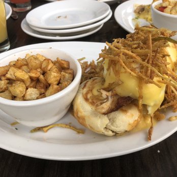 Hash Kitchen - Fried chicken Benedict - Breakfast & Brunch Near Me - Chandler, Arizona Hash Kitchen - Fried chicken Benedict - Breakfast & Brunch Near Me - Chandler, Arizona