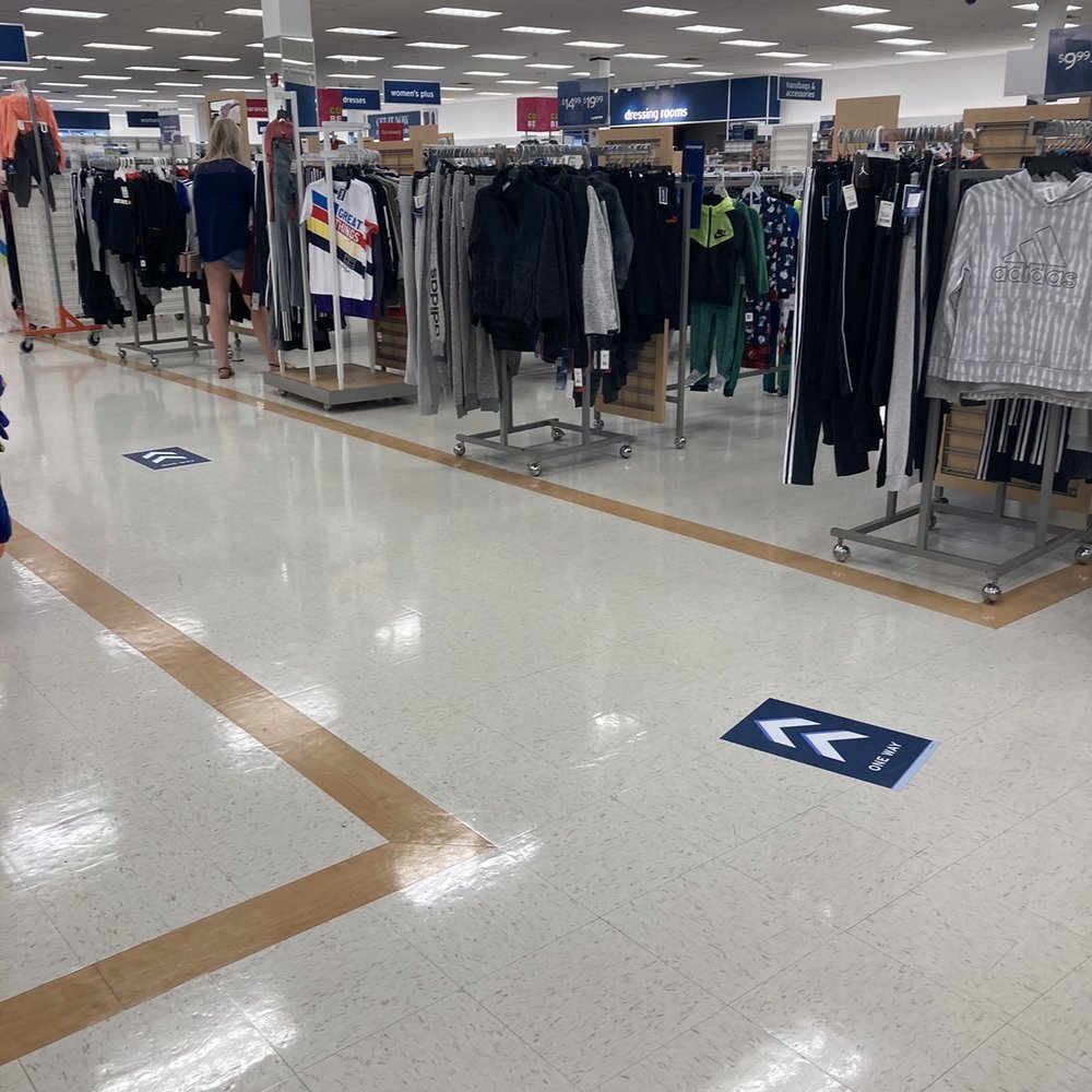 Marshalls - Foot traffic markers to help reduce congestion - Department Stores Near Me - Frederick, Maryland