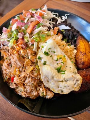 Marna's Eatery and Lounge by null