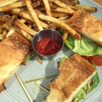 Cindy's Rooftop - B.L.A.T. - bacon lettuce avocado tomato. Deliciousness. Pile of fries...definitely enough to share. - New American Near Me - Chicago, Illinois