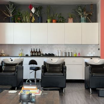 Nice Hair - Hair Salons Near Me - Milwaukee, Wisconsin Nice Hair - Hair Salons Near Me - Milwaukee, Wisconsin