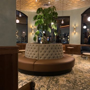 Link & Pin Arboretum - Cocktail lounge - Steakhouses Near Me - Charlotte, North Carolina
