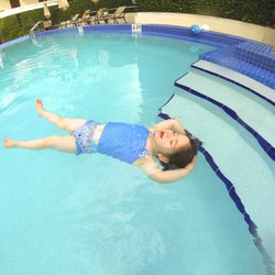 Bright Kids Swimming