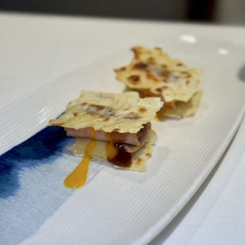 La Montería - Slices of mango, foie and Sardinian bread - Spanish Near Me - Madrid, M La Montería - Slices of mango, foie and Sardinian bread - Spanish Near Me - Madrid, M
