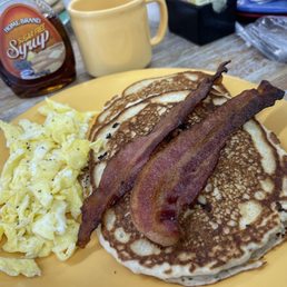 2 eggs, 2 pieces of bacon and 2 pancakes--delicious! 2 eggs, 2 pieces of bacon and 2 pancakes--delicious!