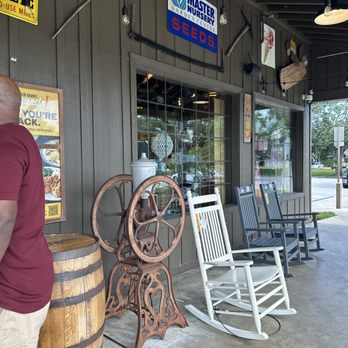 Cracker Barrel Old Country Store - American Near Me - Fort Pierce, Florida Cracker Barrel Old Country Store - American Near Me - Fort Pierce, Florida