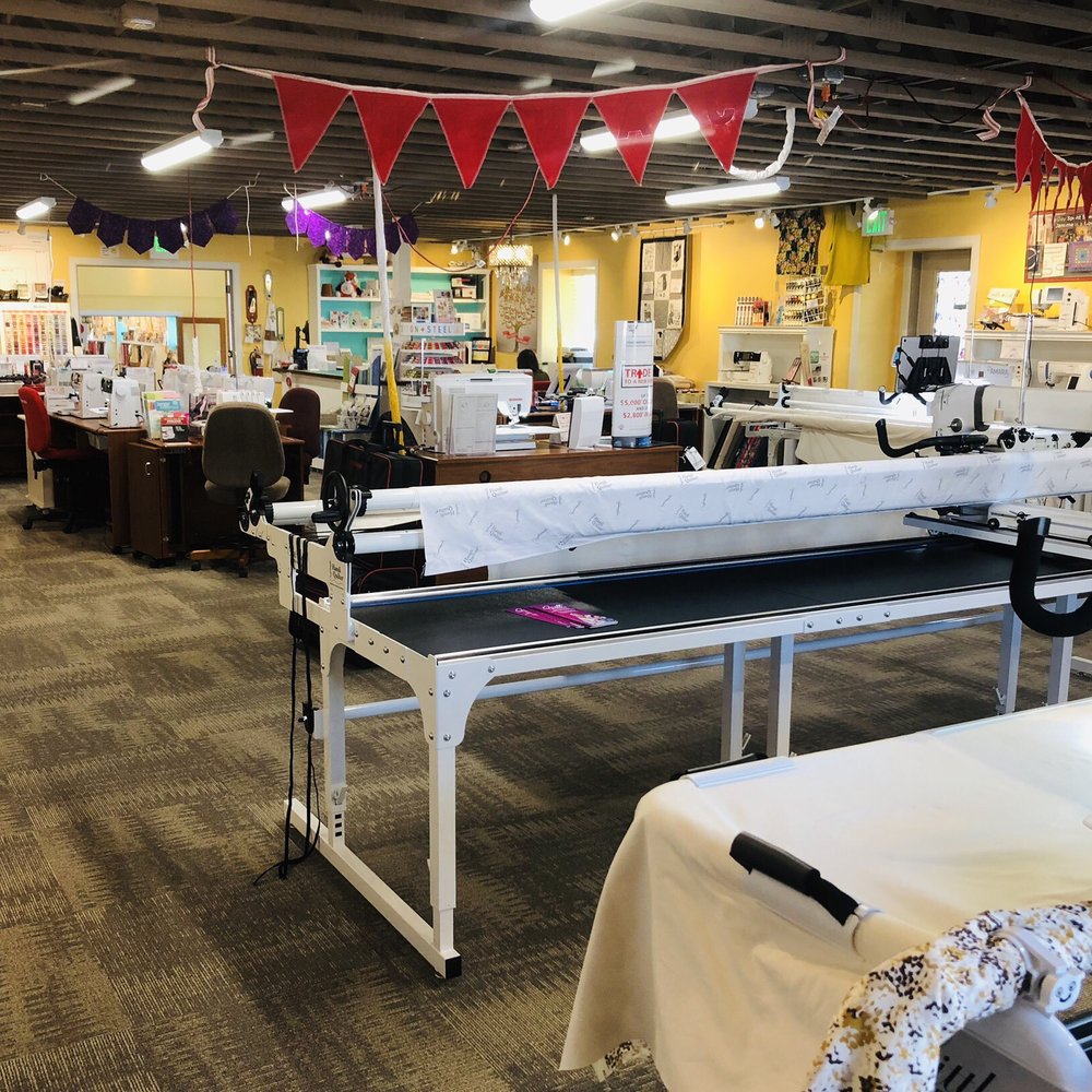 Quilting Mayhem - Lots of machines plus you can rent time on the big ones. - Fabric Stores Near Me - Snohomish, Washington Quilting Mayhem - Lots of machines plus you can rent time on the big ones. - Fabric Stores Near Me - Snohomish, Washington