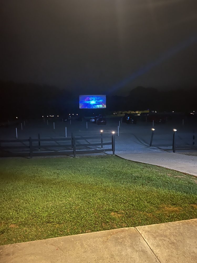 MONTANA DRIVEIN Updated November 2024 15 Reviews 10251 Tullahoma