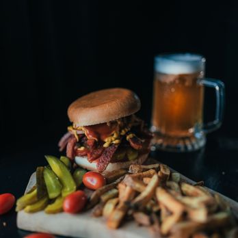 Aura - Carnivore sandwich - Cocktail Bars Near Me - Toronto, Ontario